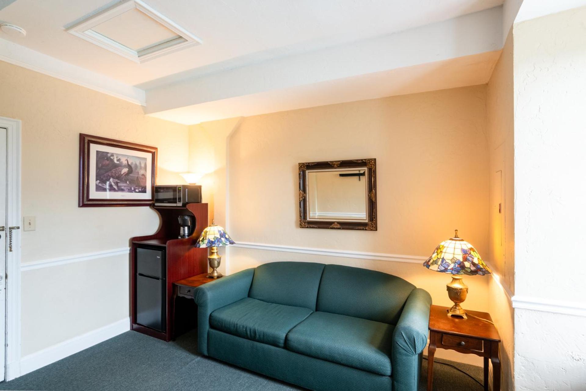 Lake Lure Inn And Spa ภายนอก รูปภาพ