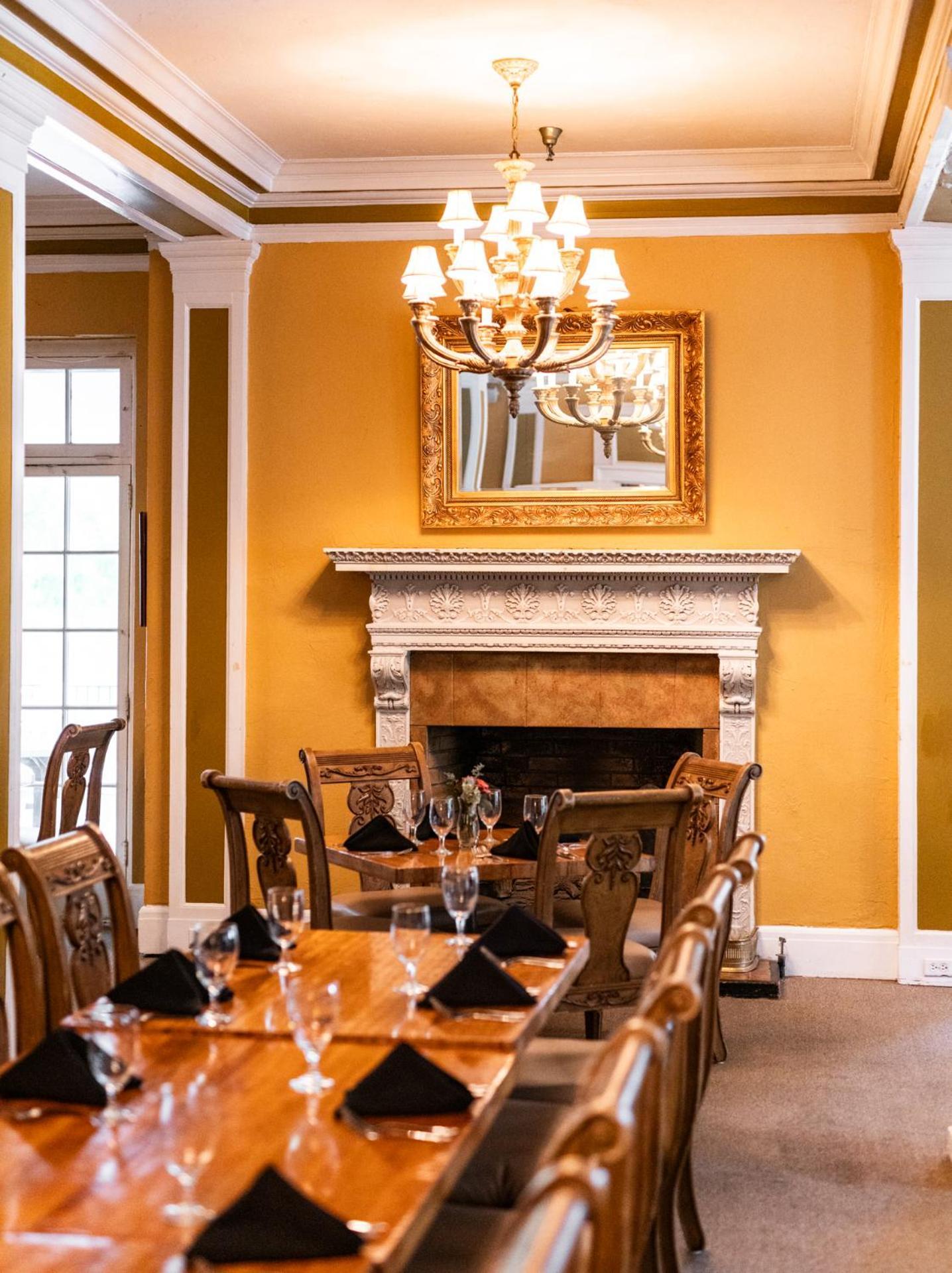 Lake Lure Inn And Spa ภายนอก รูปภาพ